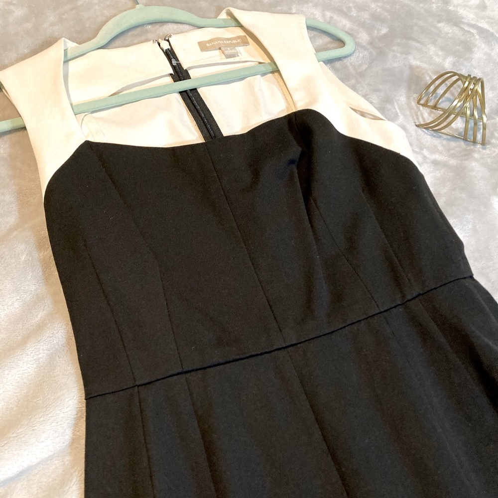 Banana Republic Black/white Block Dress 8 NWOT